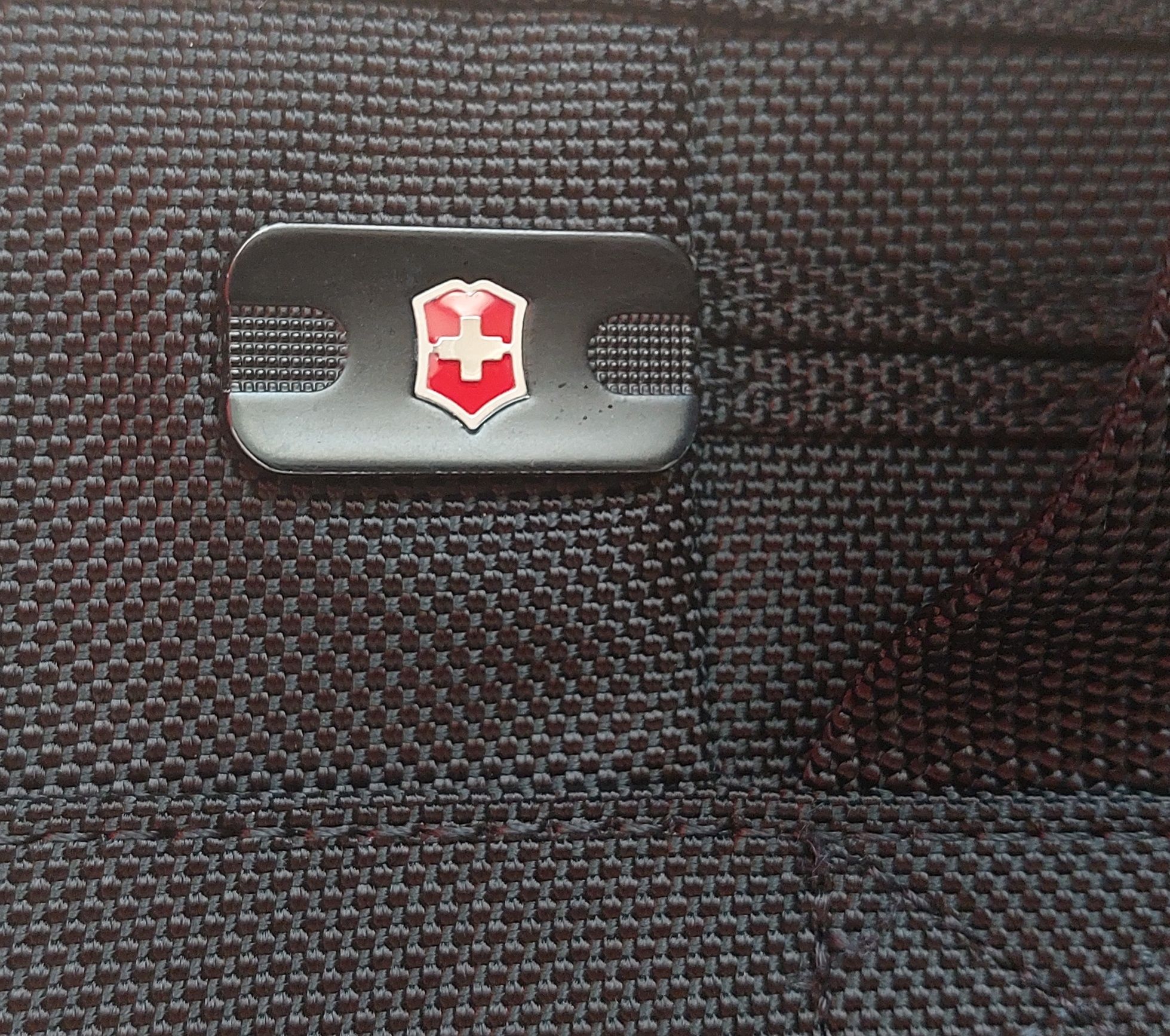 Сумка б/у деловая для ноутбука Victorinox 15(20)L