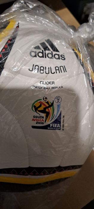 Nowa oryginalna piłka adidas Jabulani