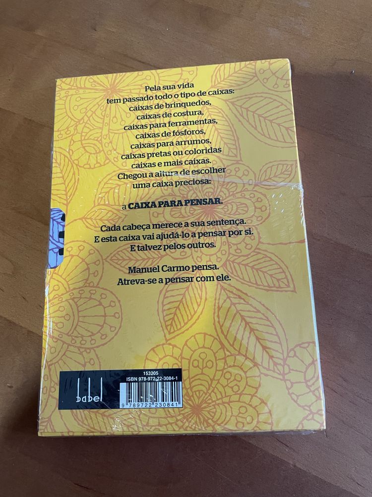 Livro "Caixa para Pensar"