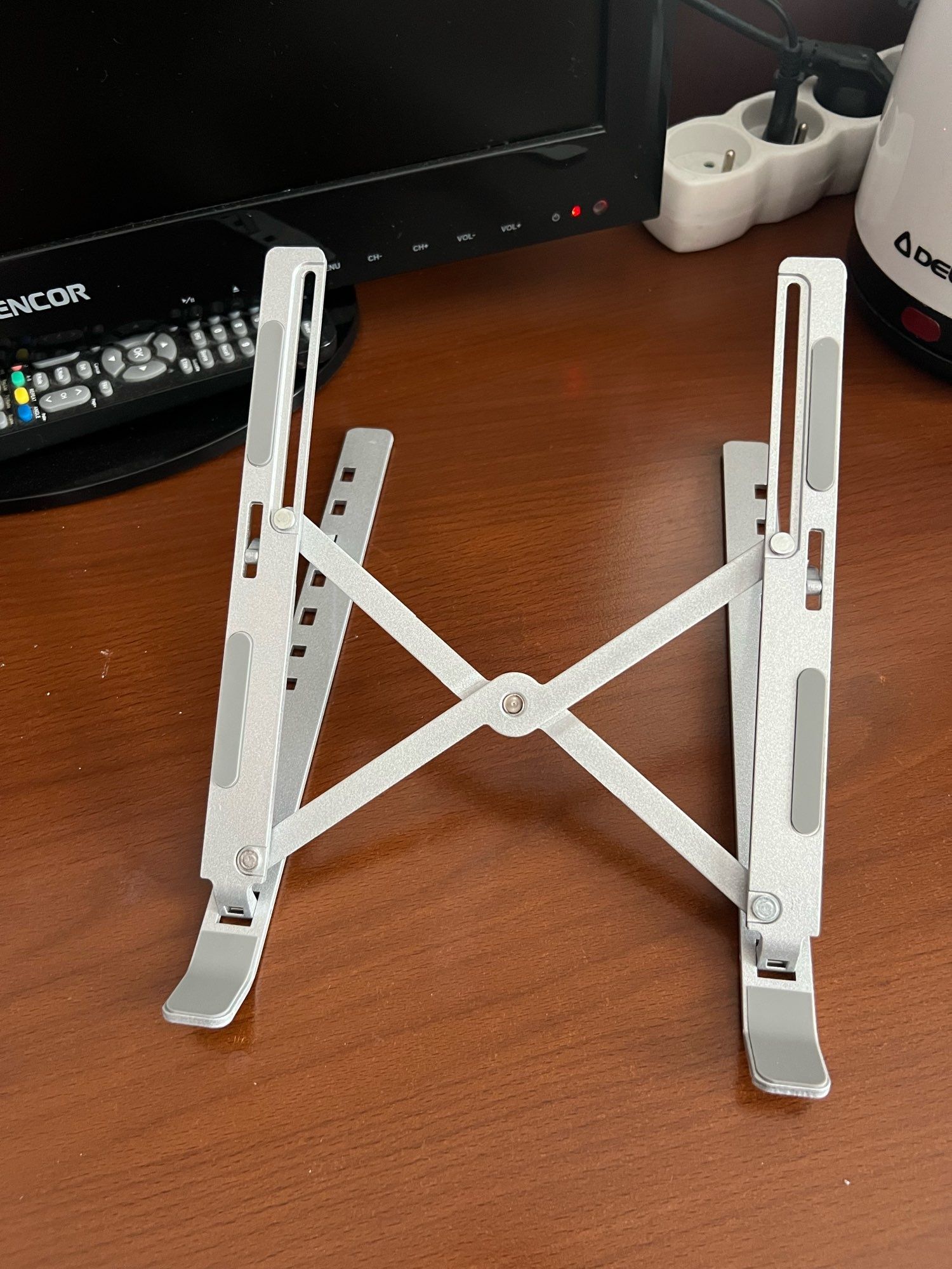 Base para computador portátil - articulada - várias posições