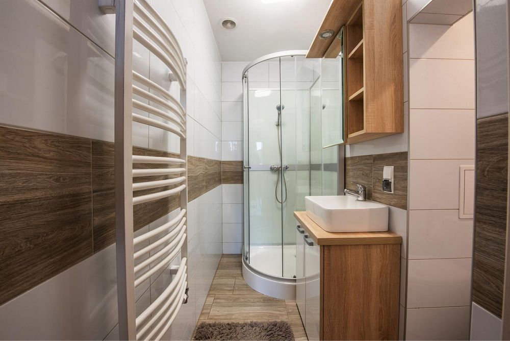 W pełni wyposażone DUŻE mieszkanie w centrum Kluczborka 63m2 czynsz280