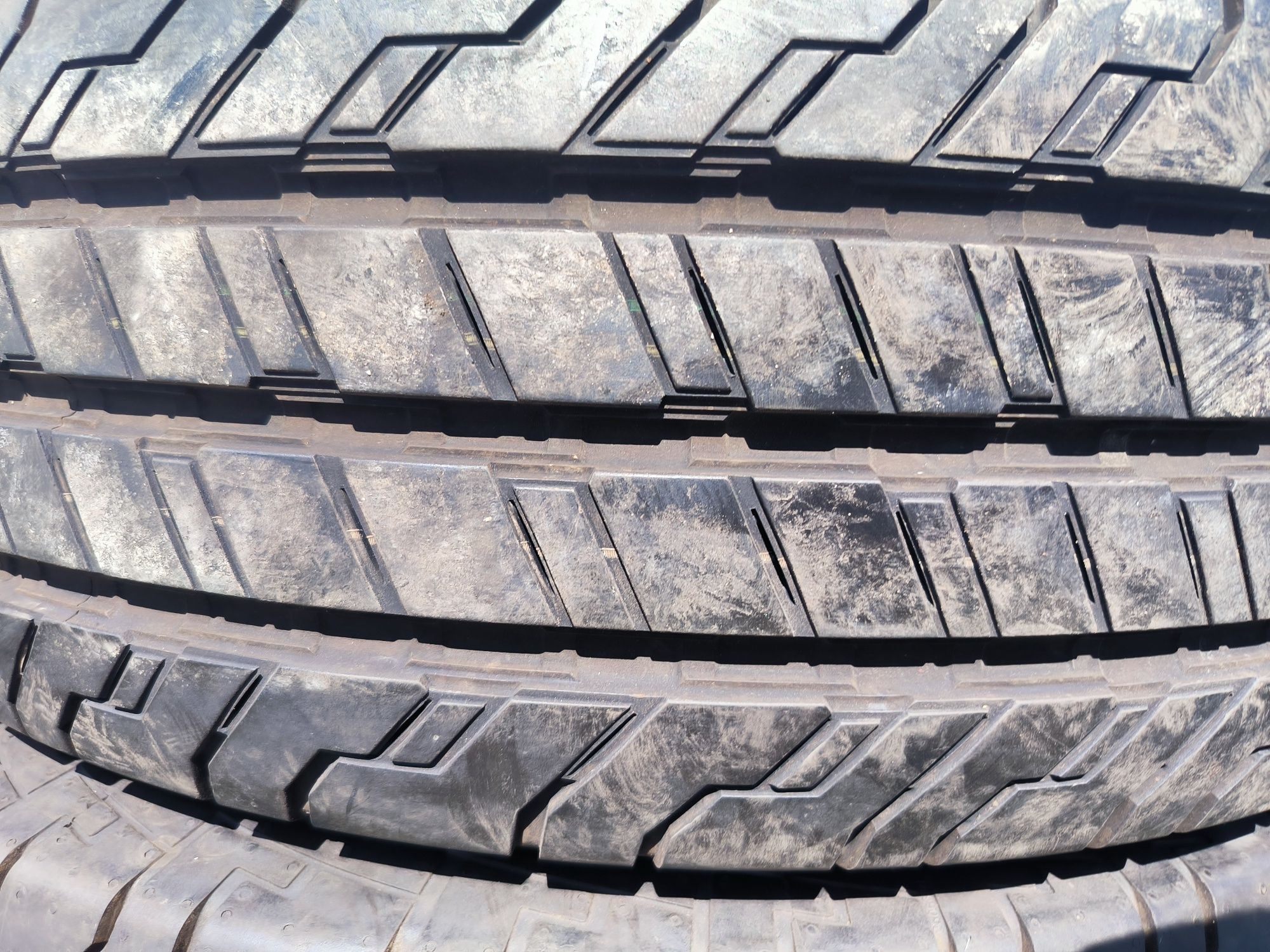 Продам резину Continental ContiVanContakt 100 225/75R 16C