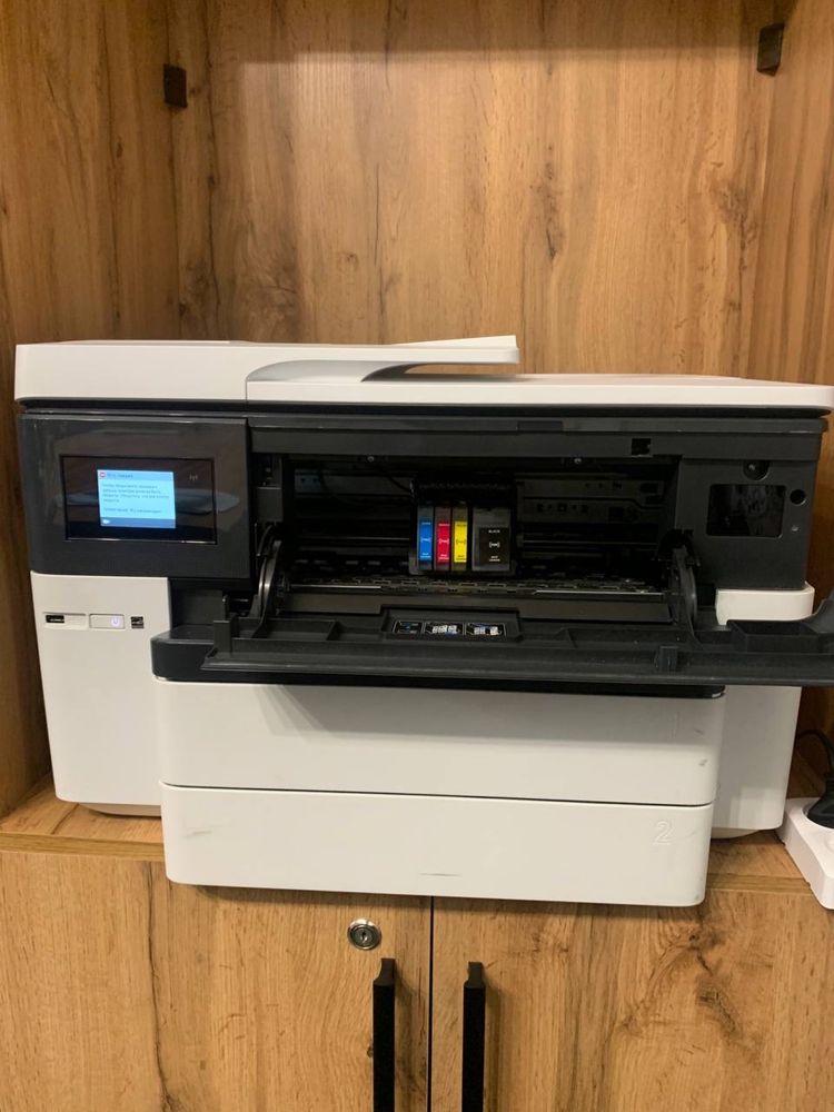 Принтер HP officeJet Pro 7740