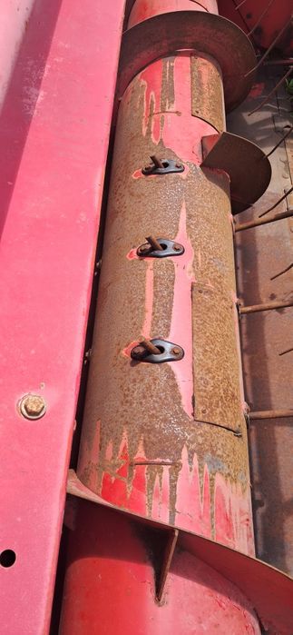 Продам комбайн Massey Ferguson 206