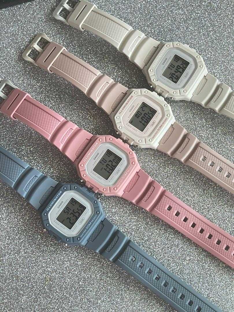 Casio Collection W-218HC