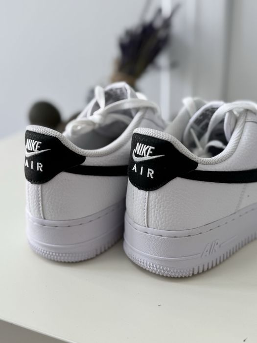 Кросівки NIKE Air Force 1'07 07 (CT2302-100 43оригінал