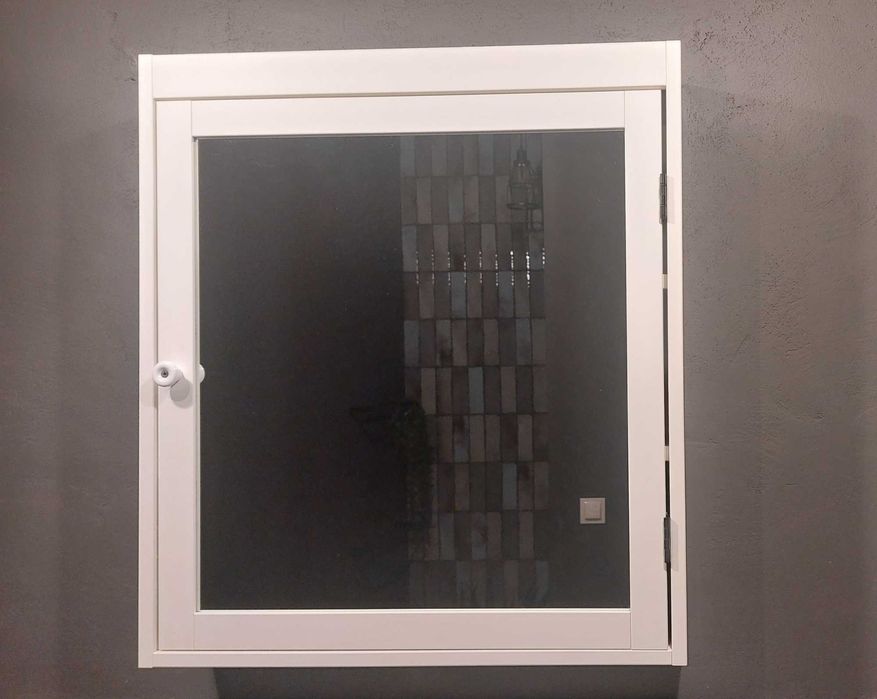 Szafka łazienkowa z lustrem, ścienna, IKEA, Biała