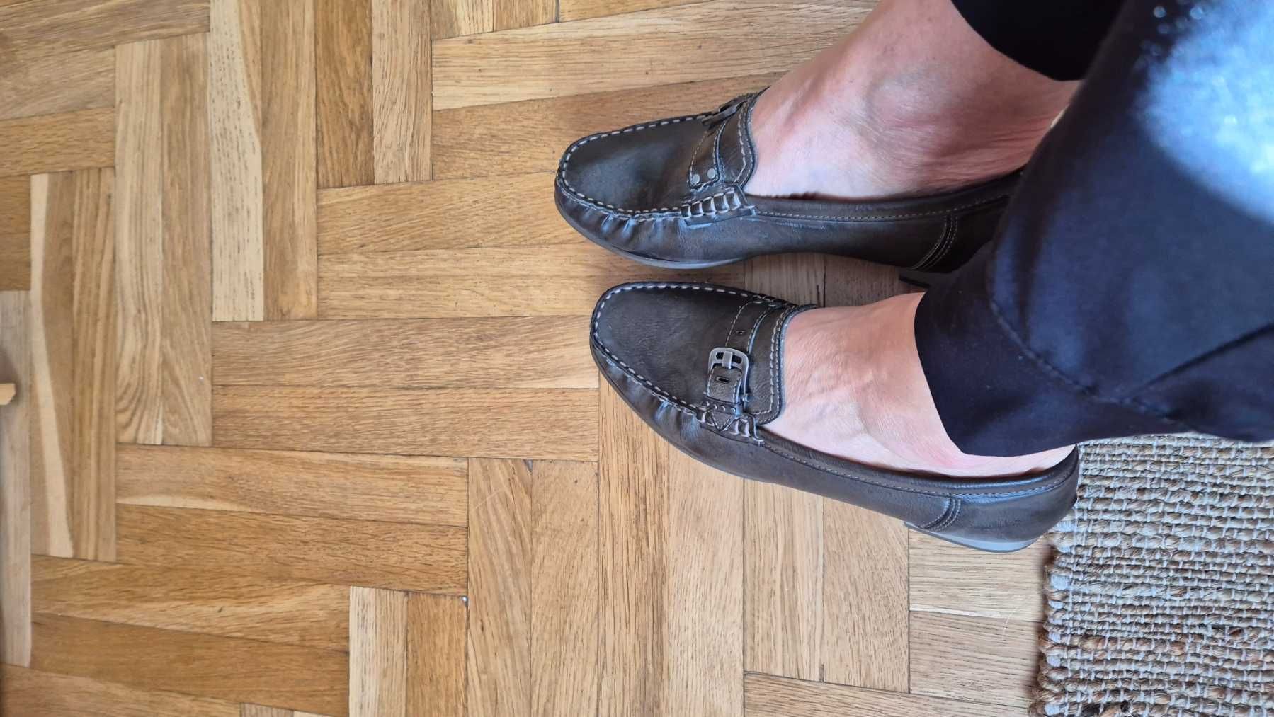 Buty damskie mokasyny