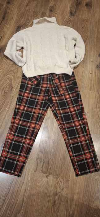 Spodnie w kratkę na święta
