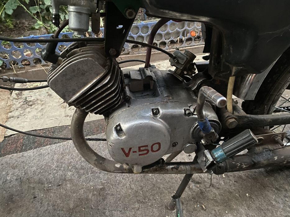 Двигун V 50 з мопеда карпати