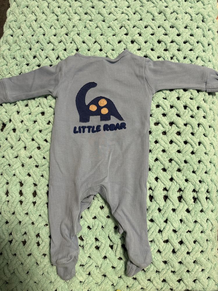 Одяг для малюка. Чоловічок 62-68 см.