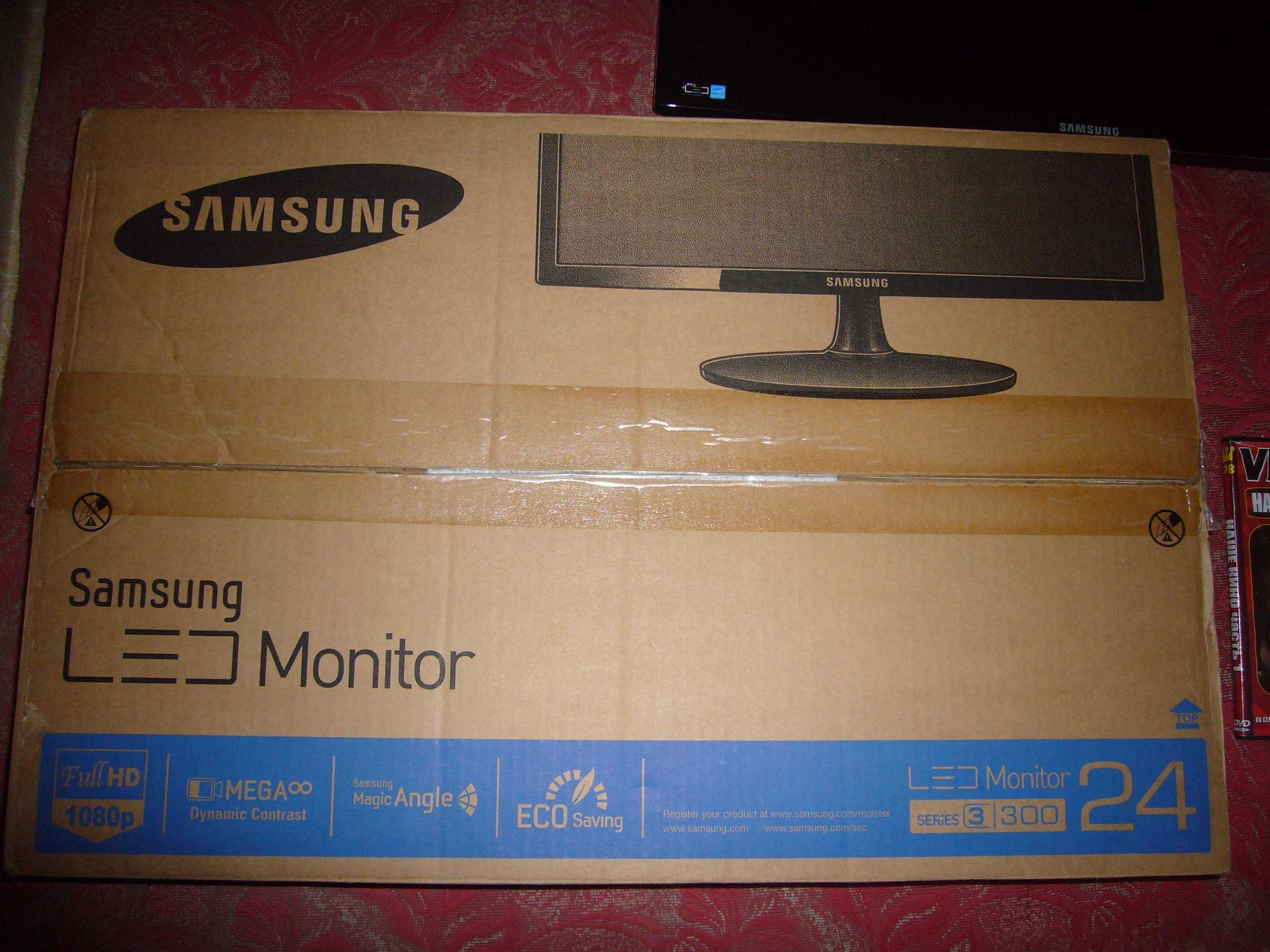 Mонитор Samsung SynkMaster S24B300
