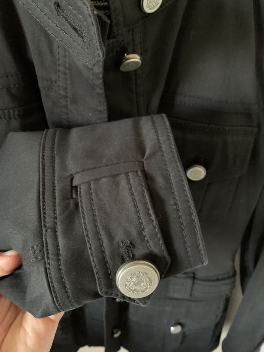 Casaco preto estilo militar Massimo Dutti