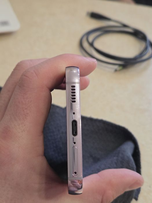 Samsung s23 8/256 + 2 чохли в подарунок