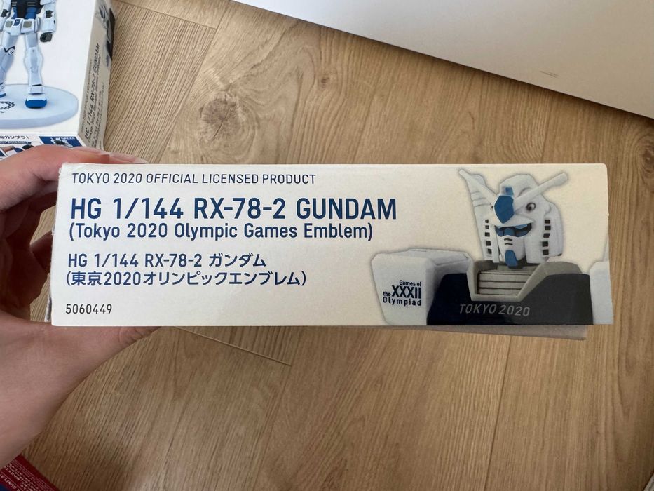 Model Gundam RX-78-2 HG 1/144 – Tokyo 2020 Olympics Limited Edition