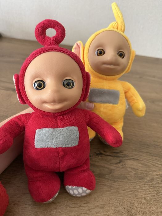 Фірмові іграшки  телепузики парою