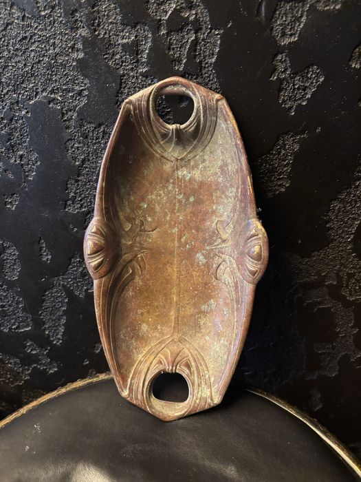 Кружка , поднос, сковорода старинные