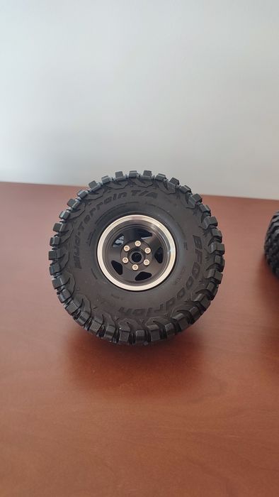 Jantes RC crawler/ scale com pneus