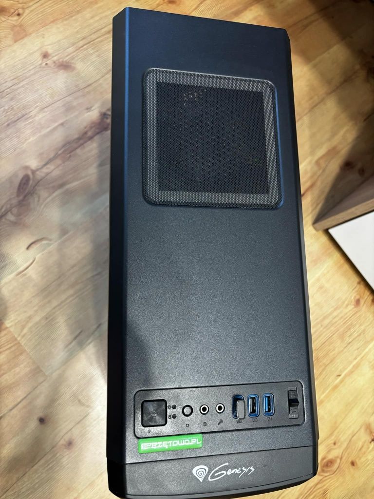 Komputer Gamingowy Intel
Komputer Gamingowy Intel Core i7 GTX 1070 |
