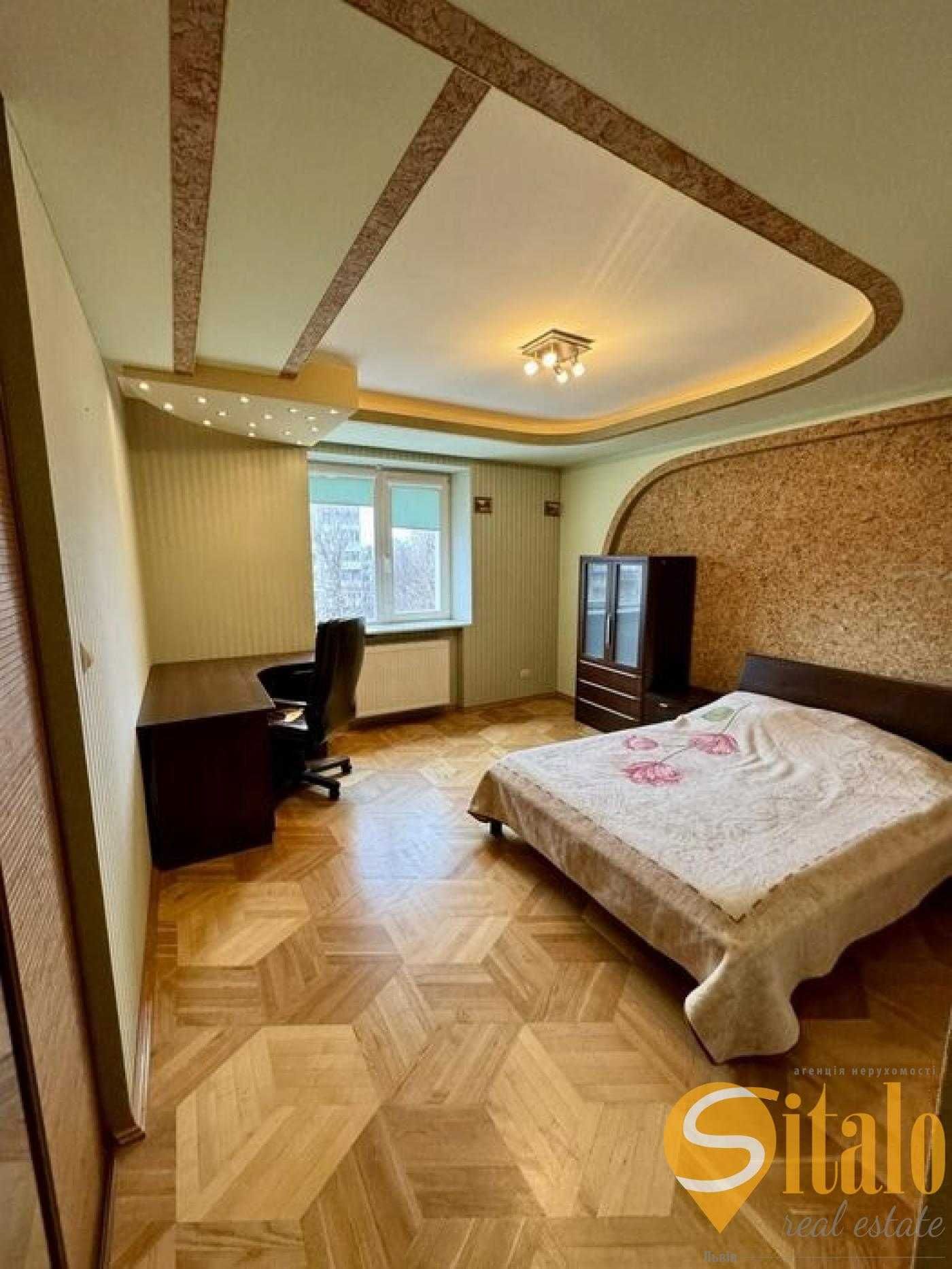 Продаж 4 кімнатної квартири, вулиця Тролейбусна