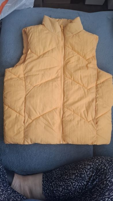 Bezrękawnik Reserved roz. 164