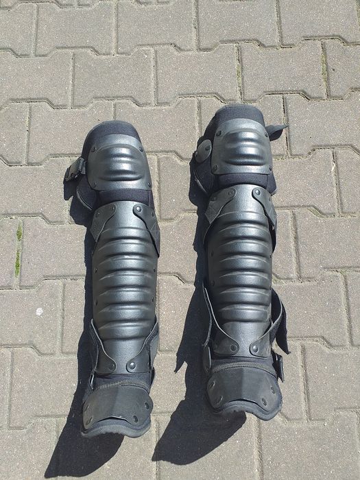 Ochraniacze przeciwuderzeniowe OPP,policja,ŻW,SW,militaria,demobil