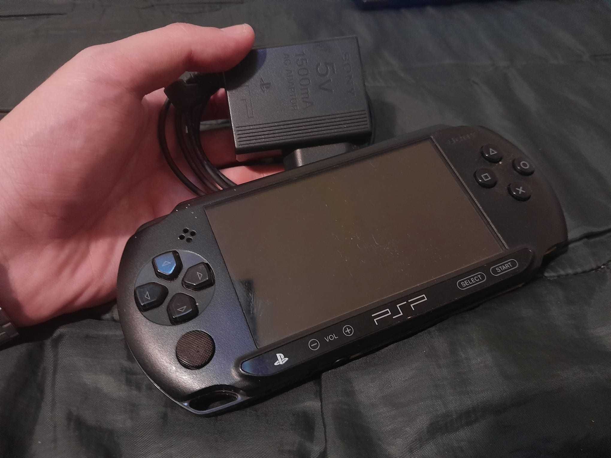 Oportunidade! Playstation Portable Original + 7 Jogos