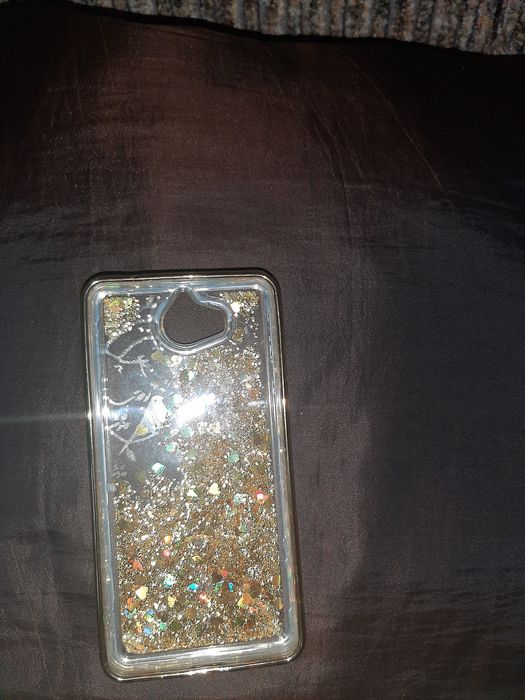 Новый красивенький чехол