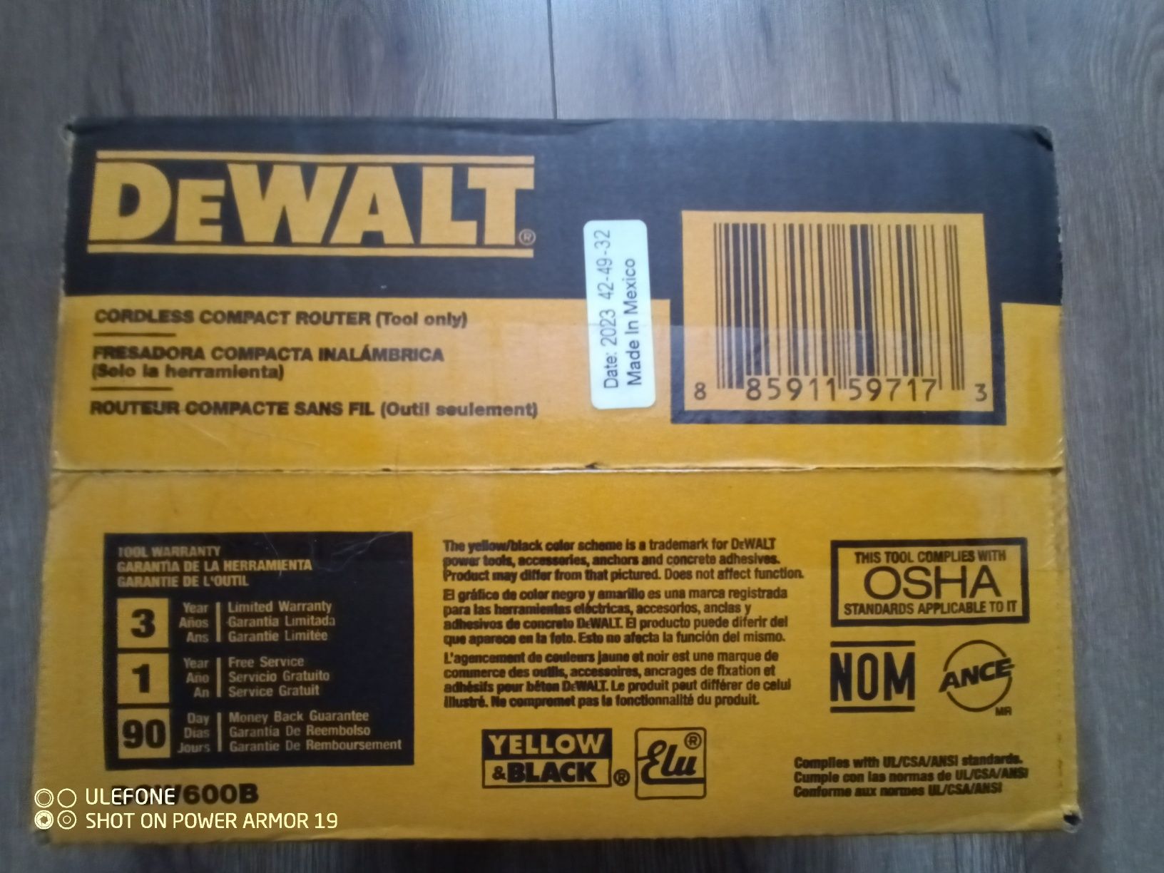 DeWalt DCW600 20V Max Brushless Router