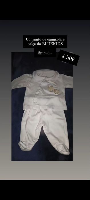 Roupa de bebê em 2 mão