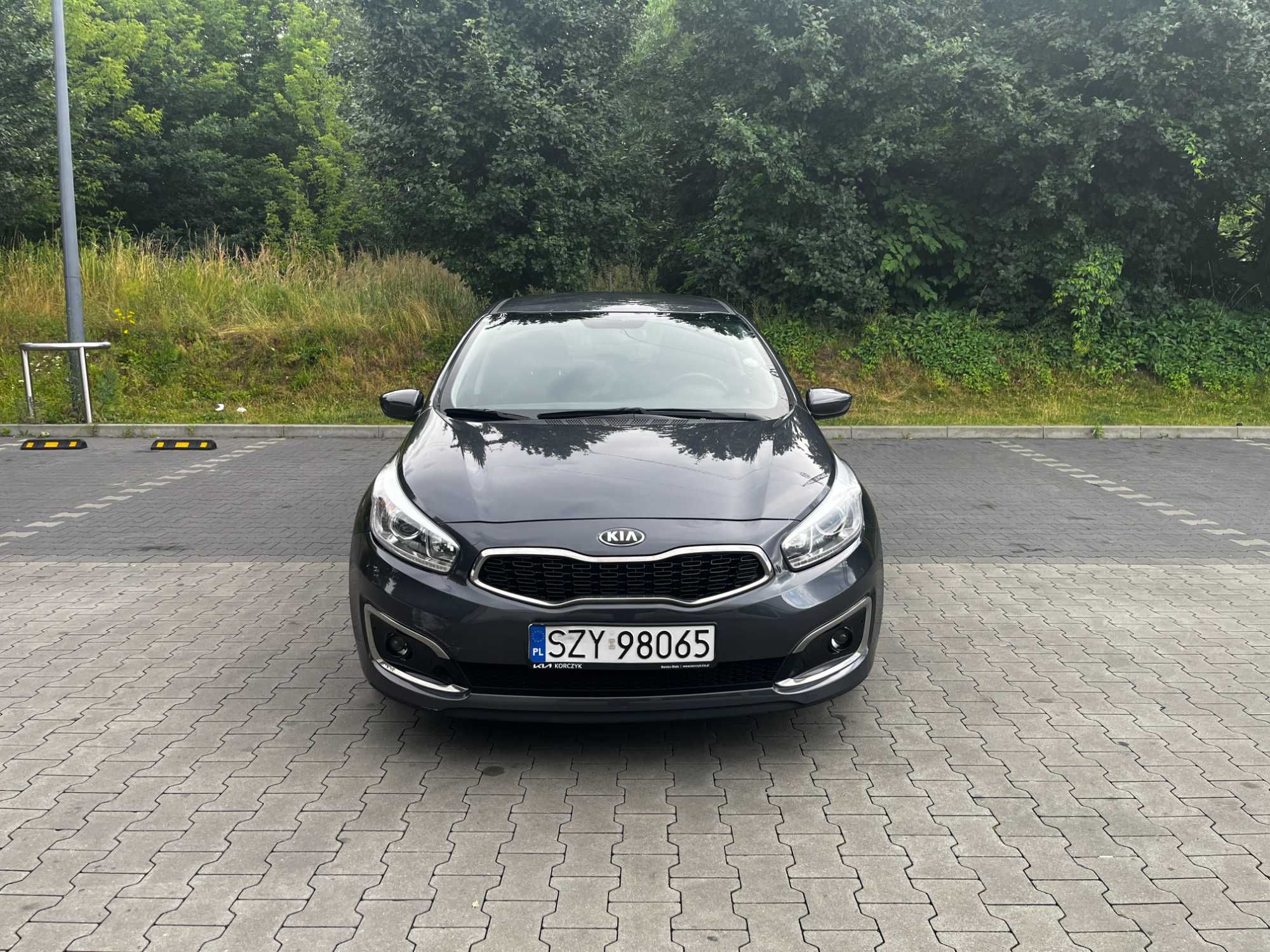 Kia Cee'd 2016 Benzyna Hatchback