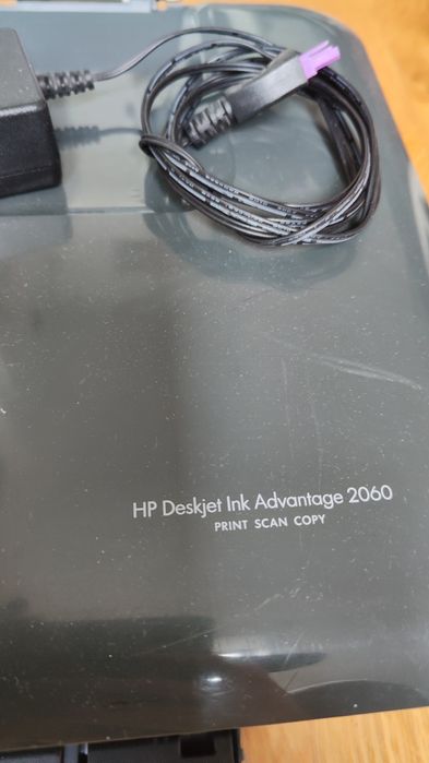 Hp Deskjet ink advantage 2060. Nie w pełni sprawna.