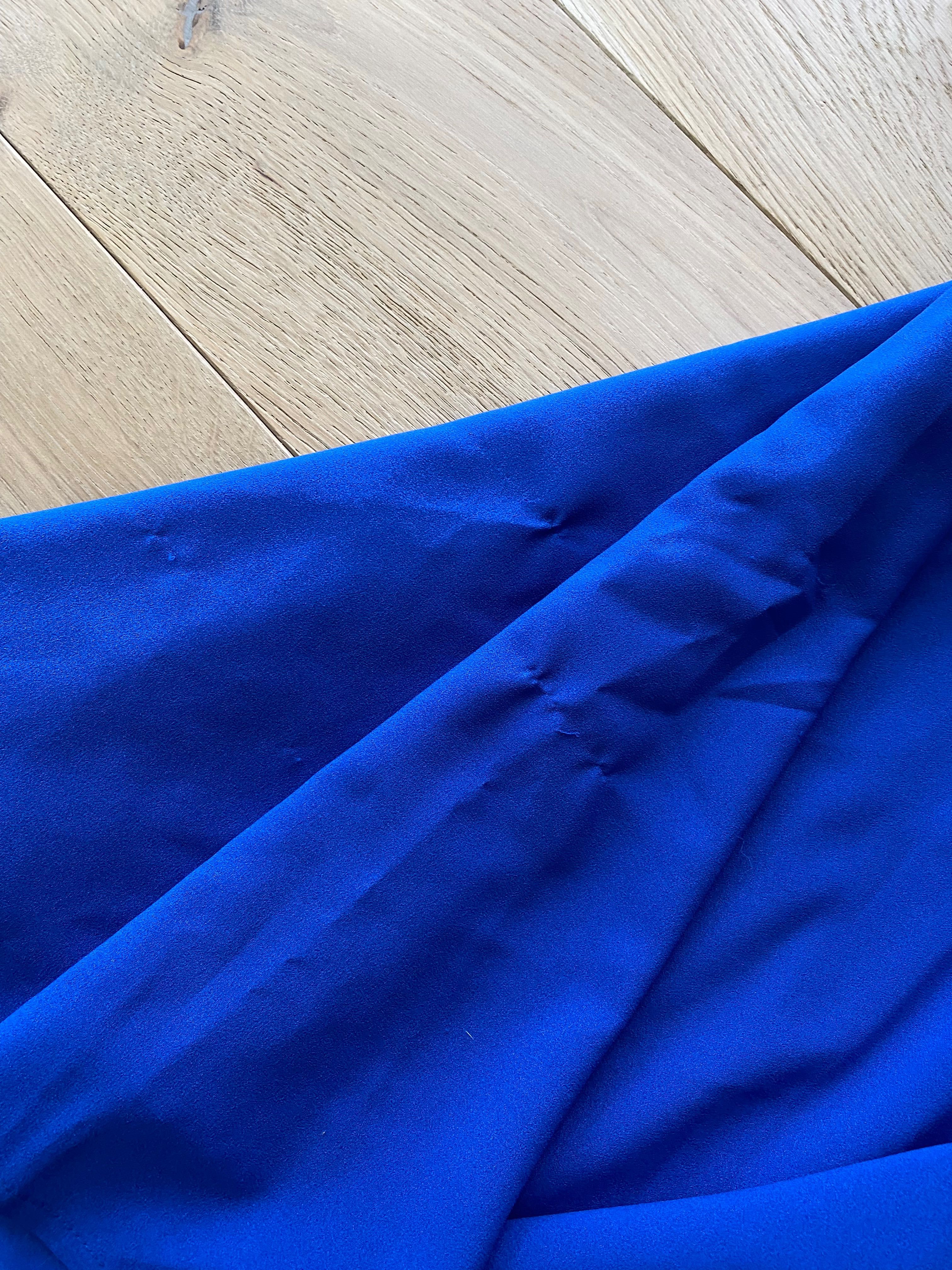 Святкова синя сукня