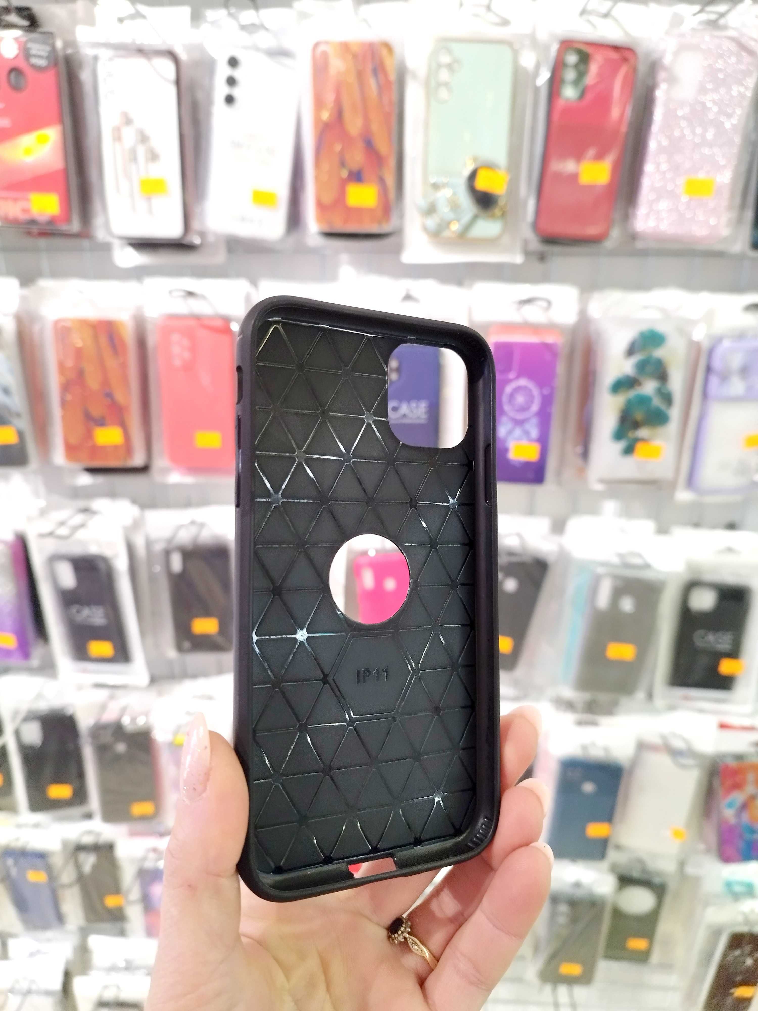 case, etui, pokrowiec czarny Iphone 11