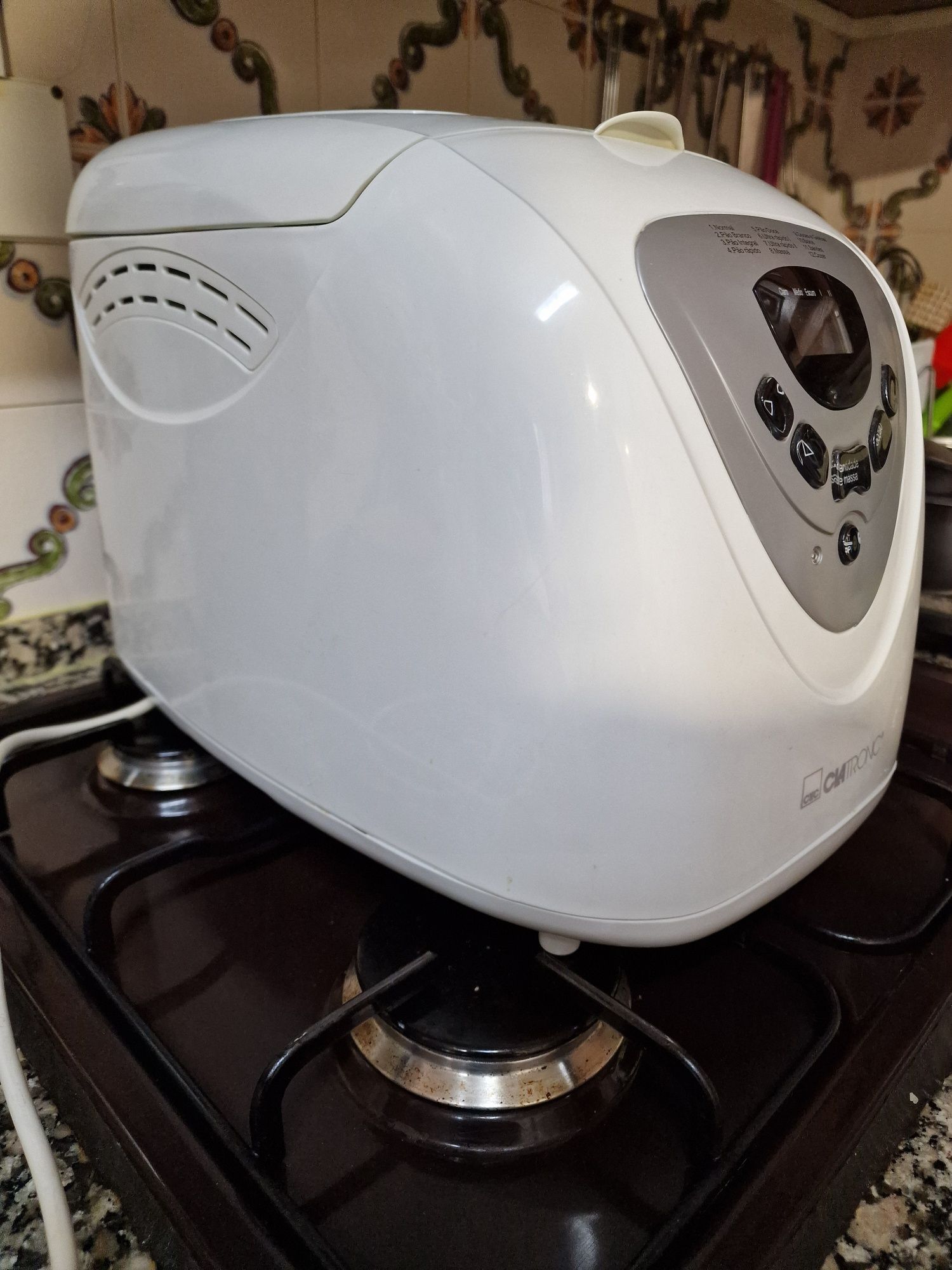 Máquina de pão branca