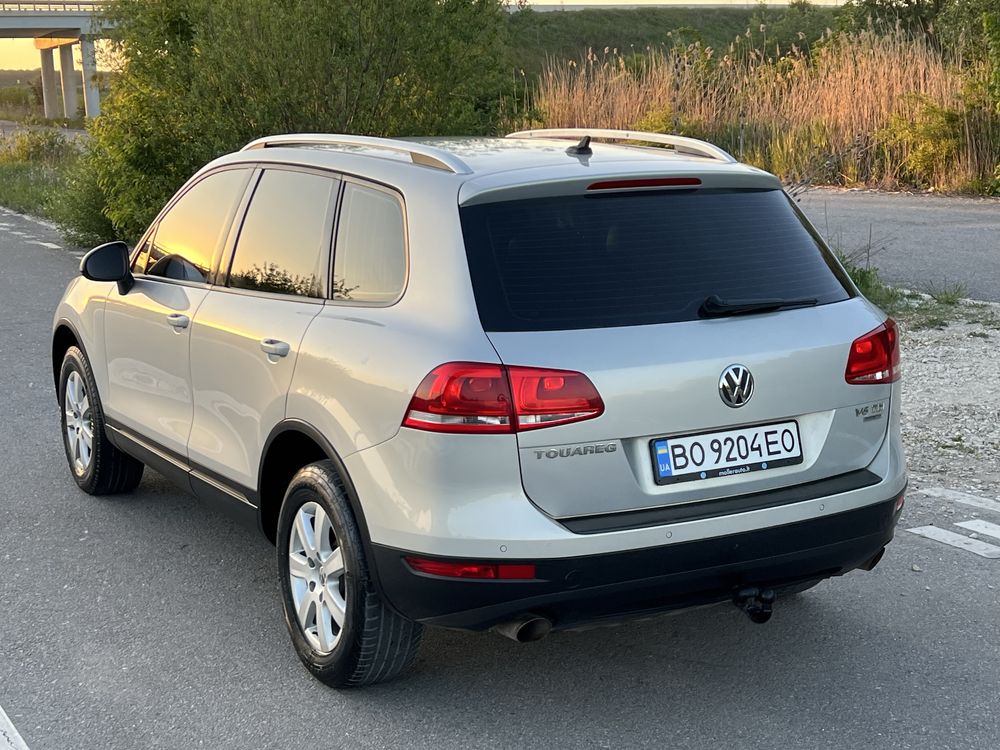 Volkswagen Touareg 3.0 Дизель АКПП