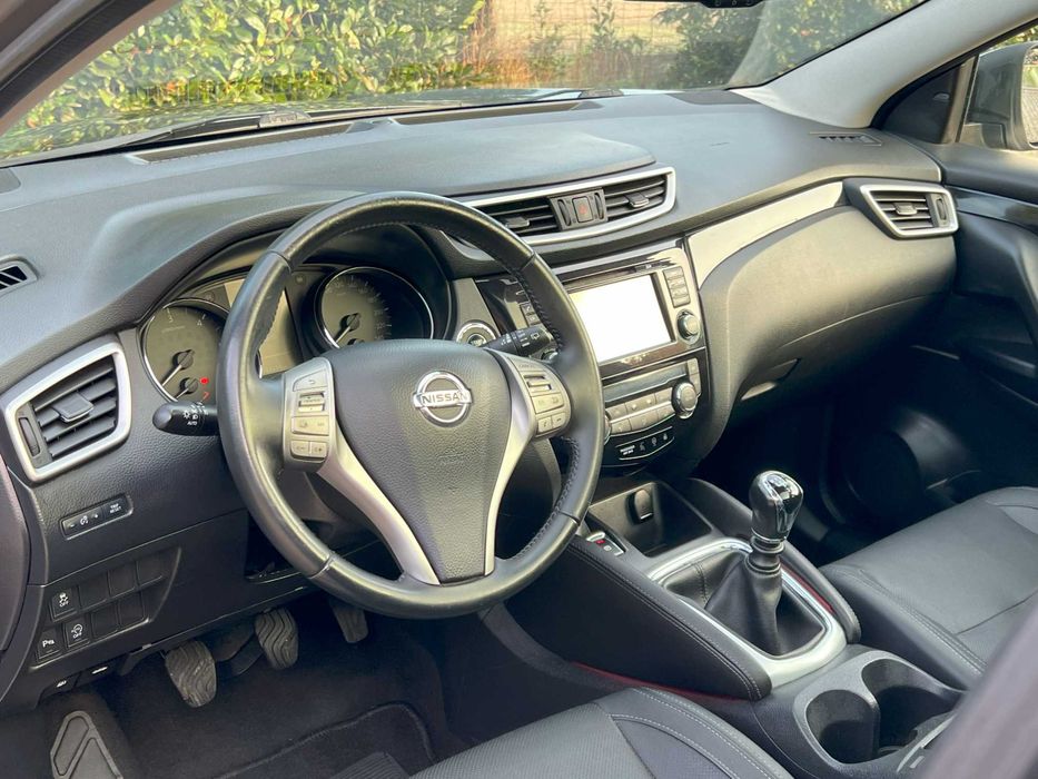 Nissan Qashqai 1.5 diesel Tekna Full Extras