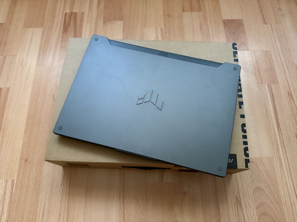 Игровой ноутбук Asus TUF Gaming F15 / i5 / 16 GB / RTX 3050
