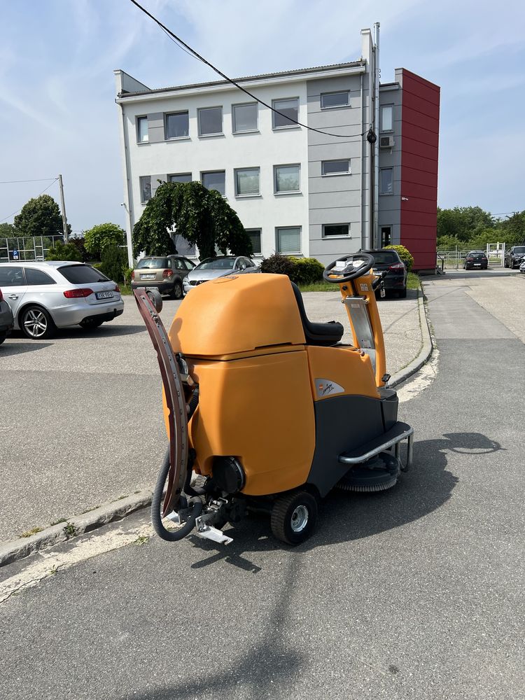 Szorowarka Taski Swingo 3500 z fotelem import Niemcy okazja