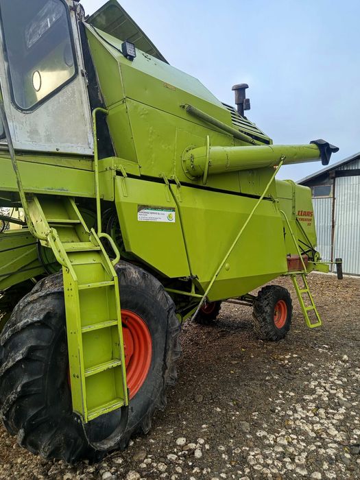 Комбайн Claas Mercator 60