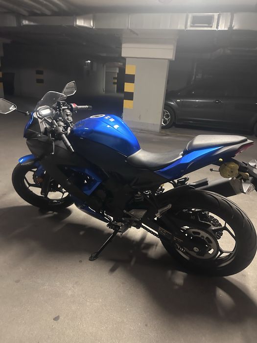 Motocykl Piękna Ninja 125 w cudownym kolorze jak nowa