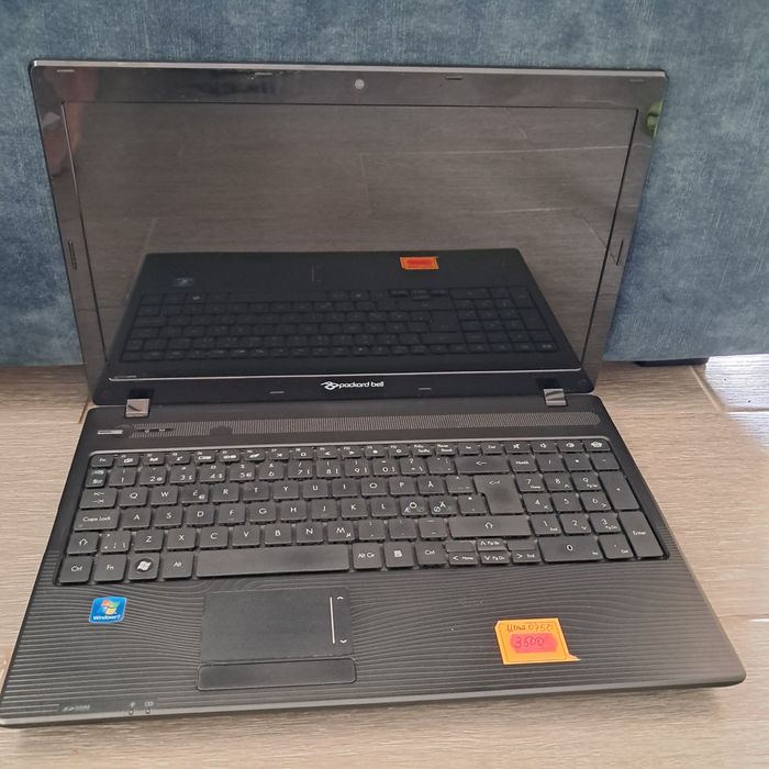 Продам ноутбук Packard bell