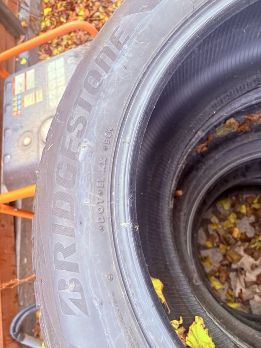 Bridgestone Blizzak 275/55 r20