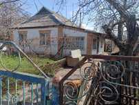 Продам дом преимущественно для переселенцев с детьмидля переселенцев