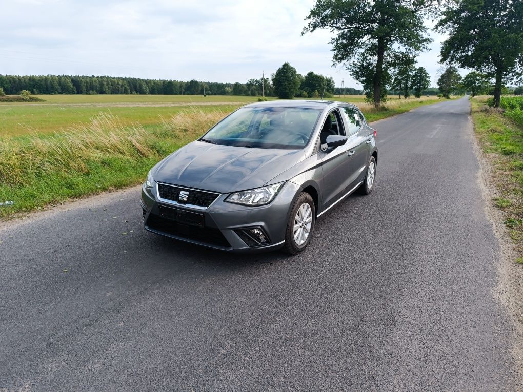 Seat Ibiza V 1,6 tdi !!!
