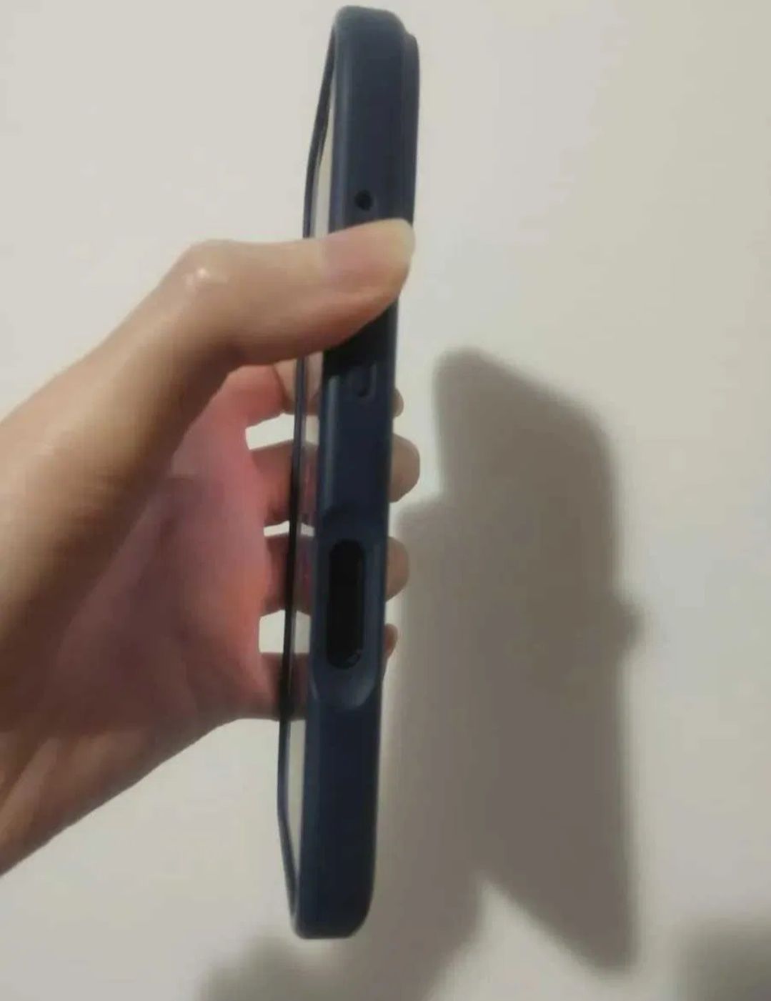 Iphone 16 Black 128 GB Чорний