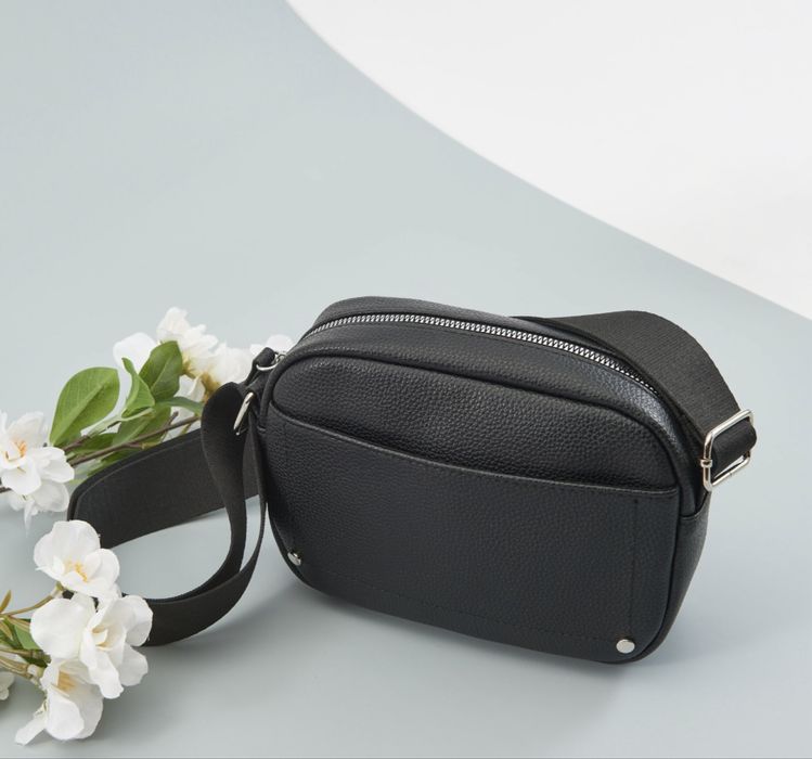 Жіноча сумка через плече