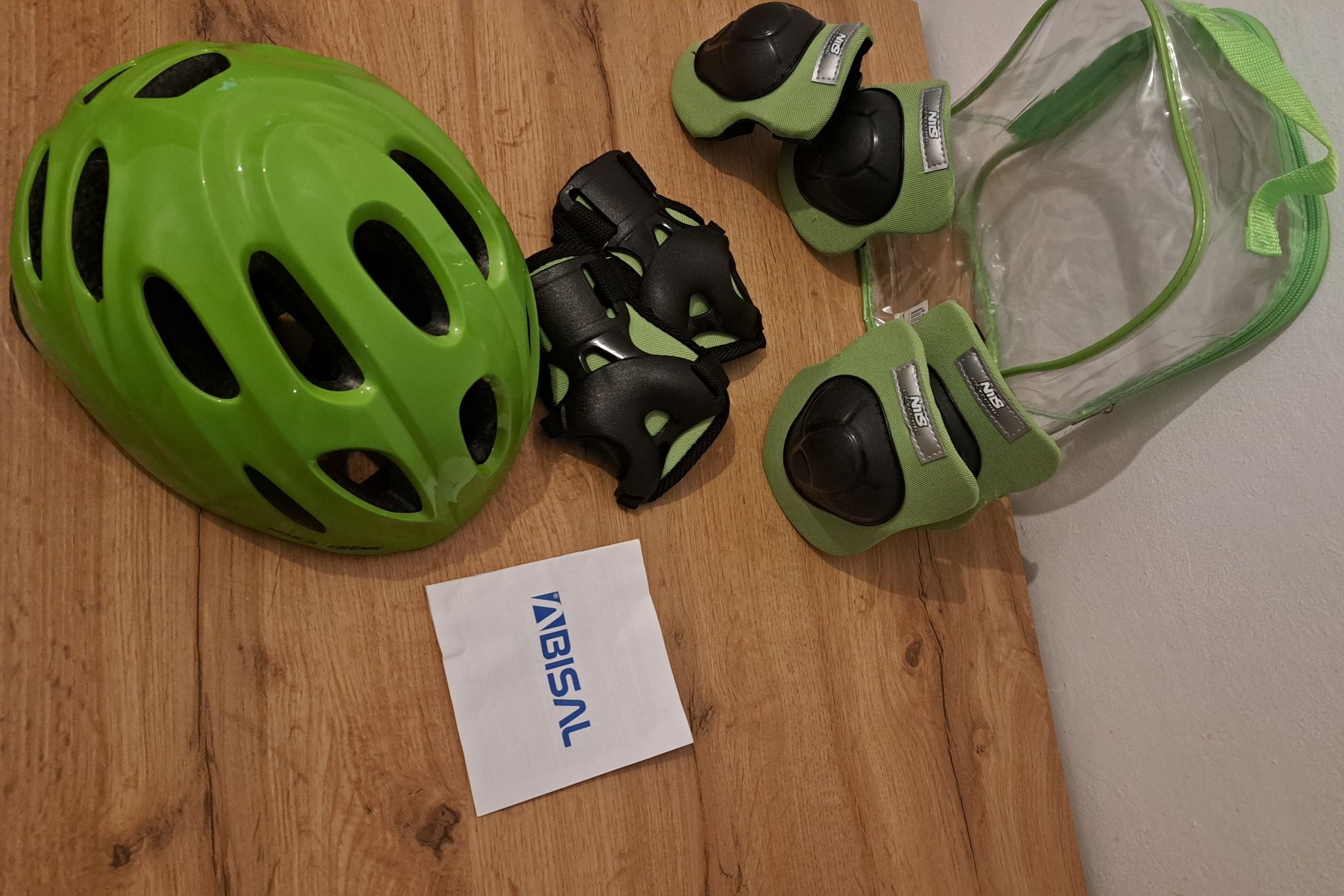 Kask i ochraniacze dziecięce zielone XS