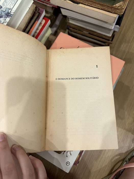 livro TITO OLIVIO - romance do  do Homem Solitário.