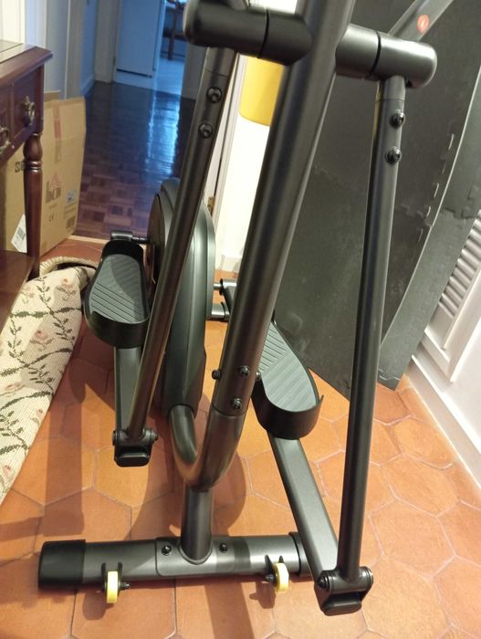 Bicicleta Elíptica de Treino 500 Conectada - Coimbra